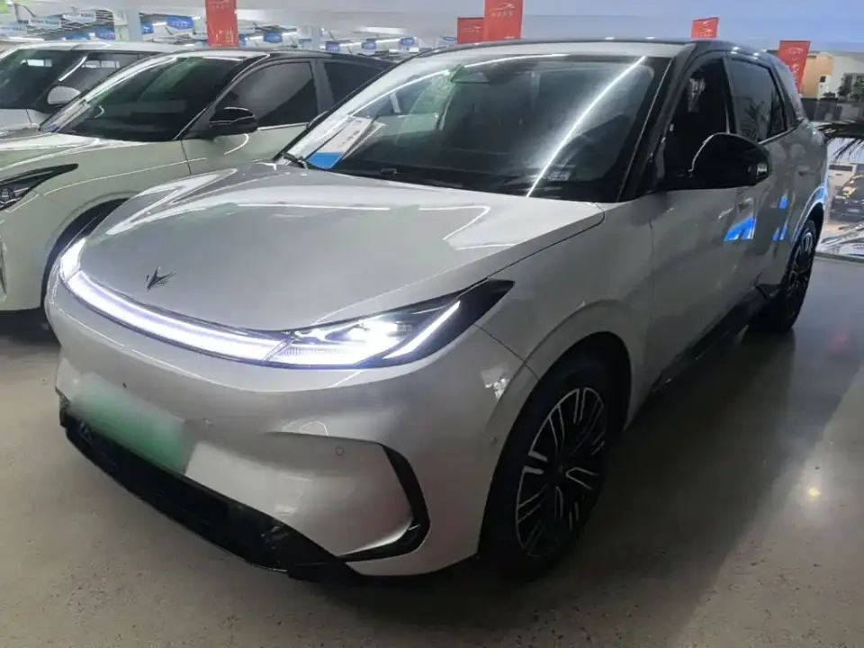 Arcfox T1 Base Model 2025