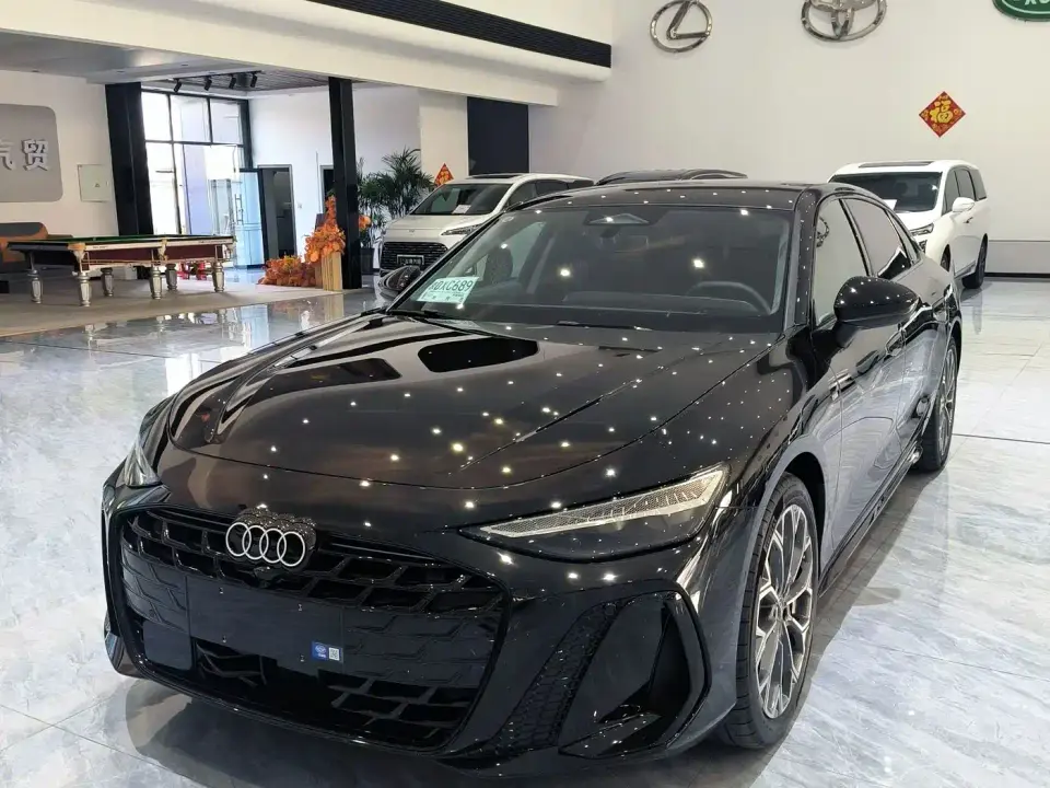 Audi A6L Model Year 45 TFSI quattro Premium Dynamic + Exclusive Package 2026