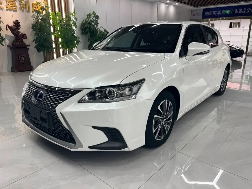 Lexus CT CT200h Elite Edition Monochrome China V 2019