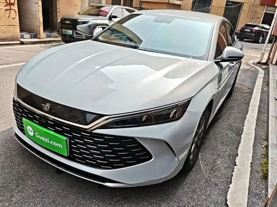 BYD Qin L DM-i 80KM Leading Edition 2024