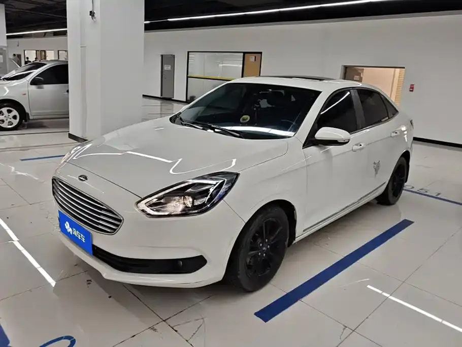 Ford Escort Facelift 1.5L Auto Comfort Edition China VI 2020