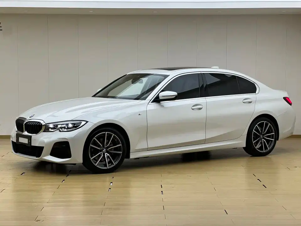 BMW 3 Series 325Li M Sport Package 2022
