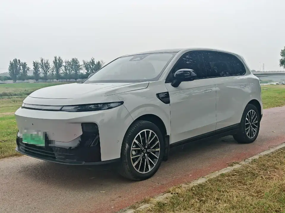 Leapmotor B10 600 Joy Edition 2025
