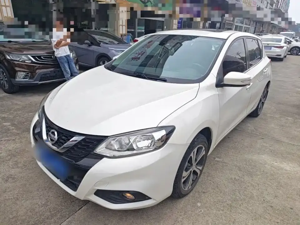 Nissan Tiida 1.6L CVT Smart Edition 2019