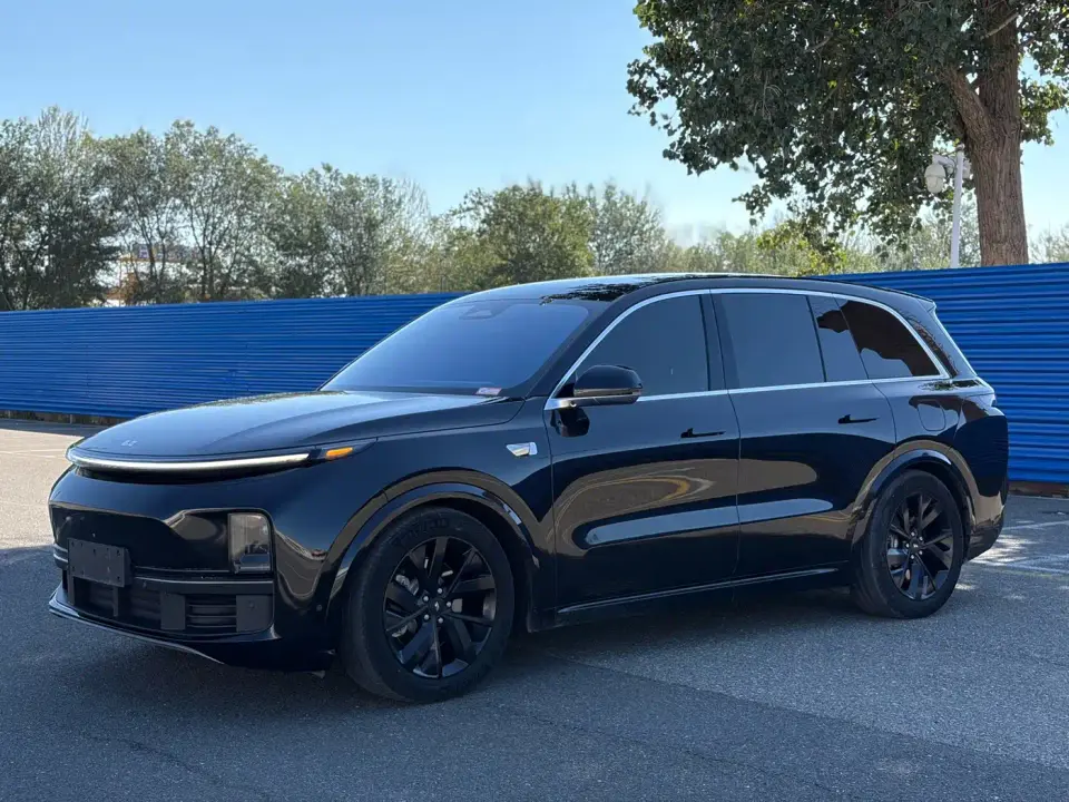 Li Auto Li L8 Pro 2023