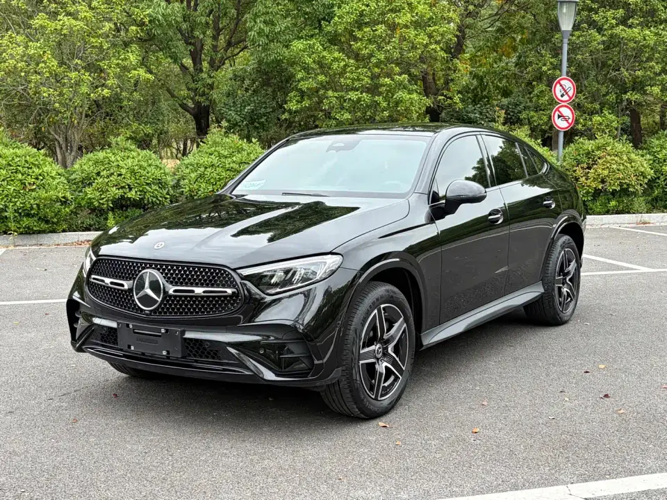 Mercedes-Benz GLC Coupe GLC 260 4MATIC Coupe SUV 2025