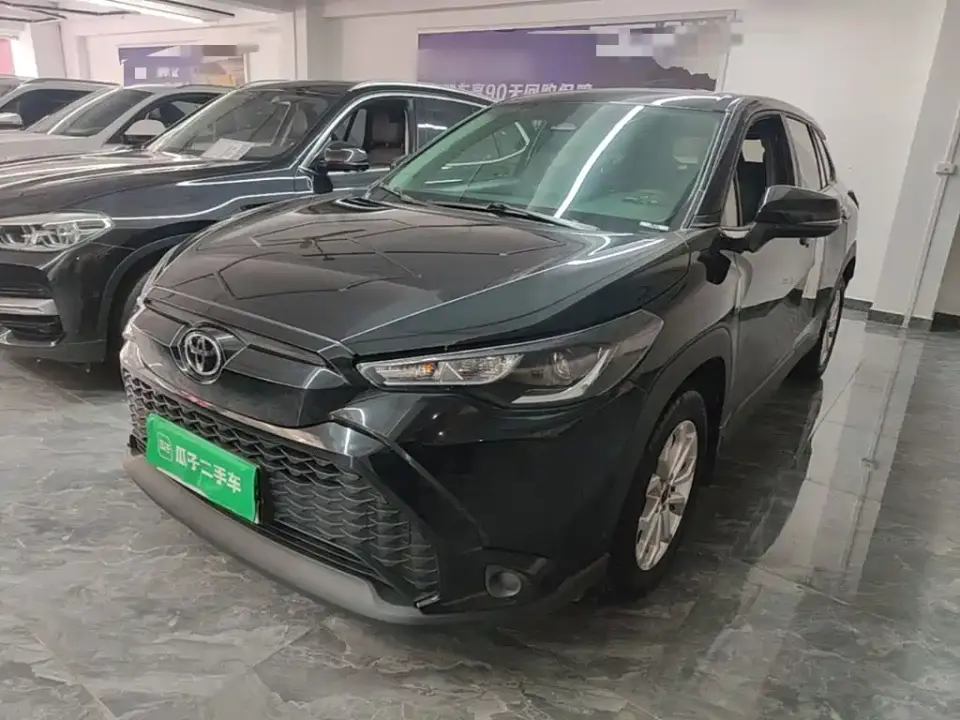 Toyota Frontlander 2.0L CVT Leading Edition 2024