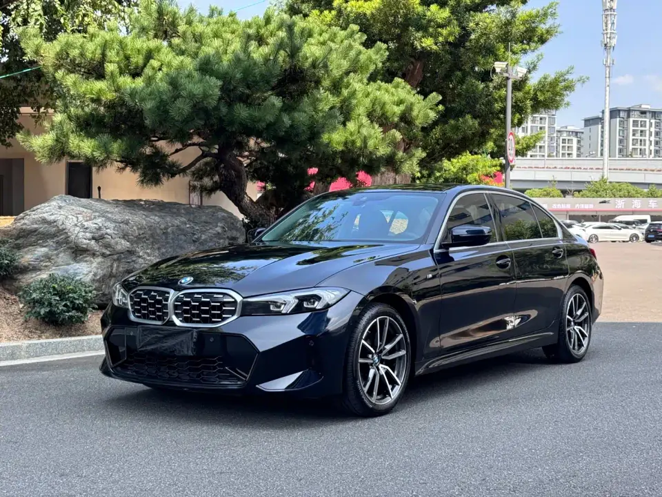 BMW 3 Series 325Li M Sport Package 2023
