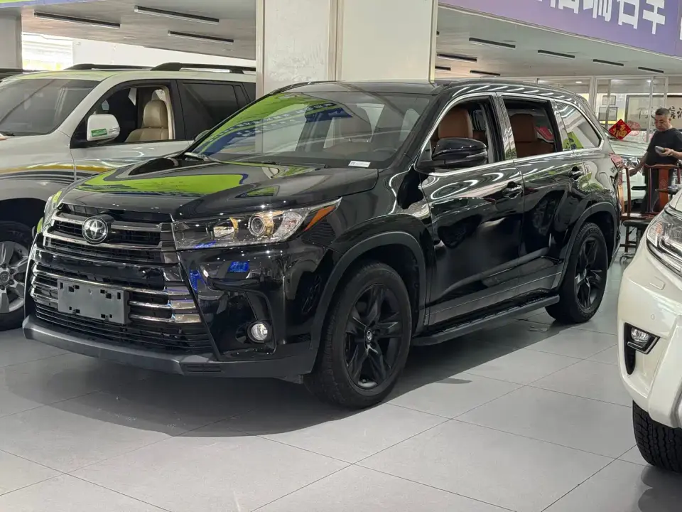 Toyota Highlander Model 2.0T 4WD Knight Edition 7-Seater China VI 2020