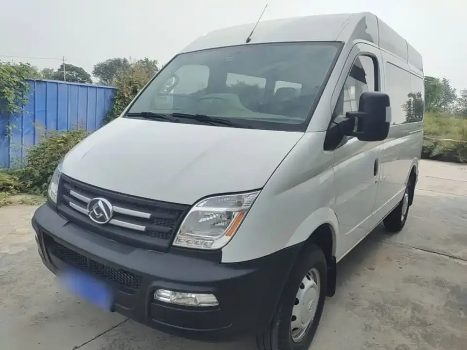 SAIC Maxus Xintu V80 2.5T Classic 6-Speed Manual Aoyuntong Facelift Short Wheelbase Medium Roof 5/6-Seater 2021