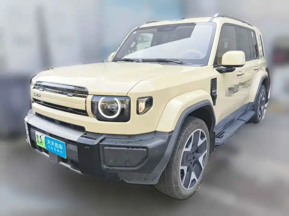 iCar V27 200KM AWD Falcon 500 2026