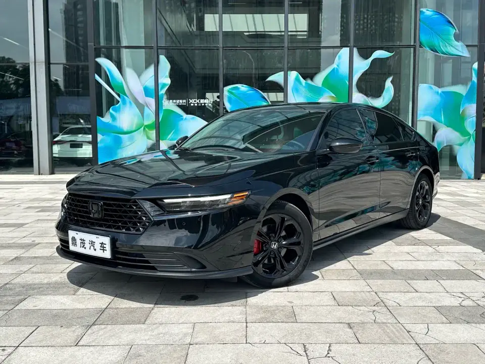 Honda Accord 260TURBO Luxury Edition 2025