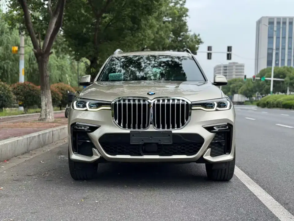BMW X7 xDrive40i Executive M Sport Package 2019