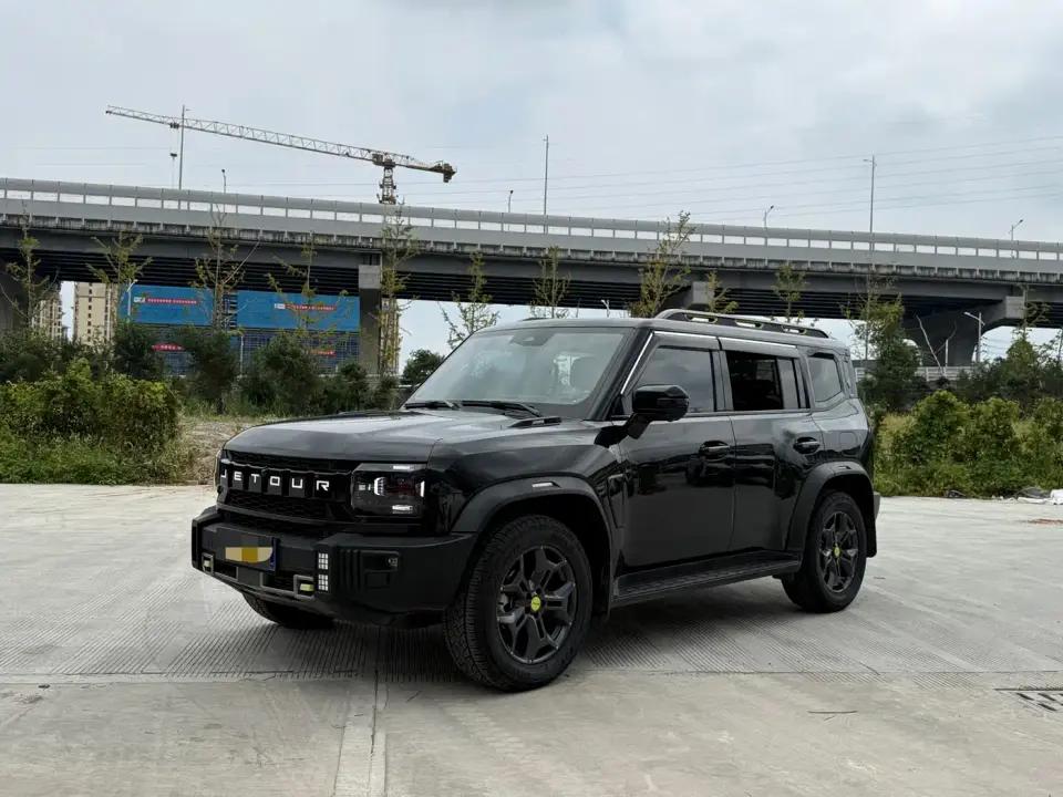 Jetour Traveler Model 2.0T 4WD Cross PRO 2023
