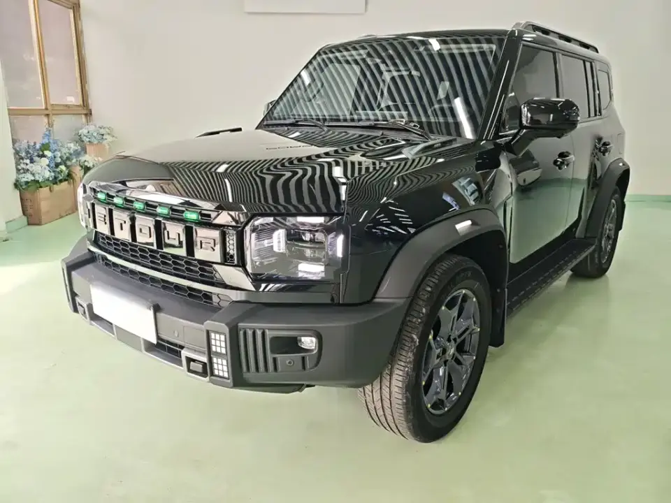 Jetour Traveler Model 2.0T 4WD Cross PRO 2024