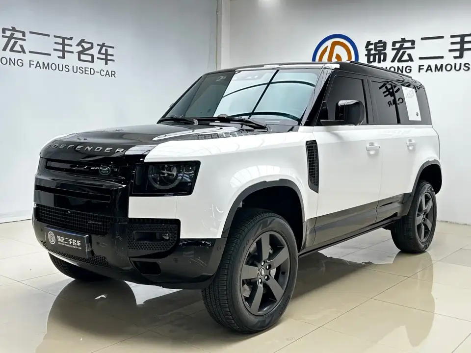Land Rover Defender Model 110 3.0T P400 X-DYNAMIC HSE 2023