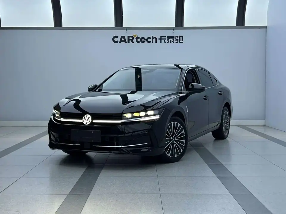 Volkswagen Magotan Model 380TSI DSG Premium Edition Damai Package 2026