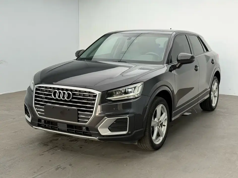 Audi Q2L 35 TFSI Fashion Elegance 2021
