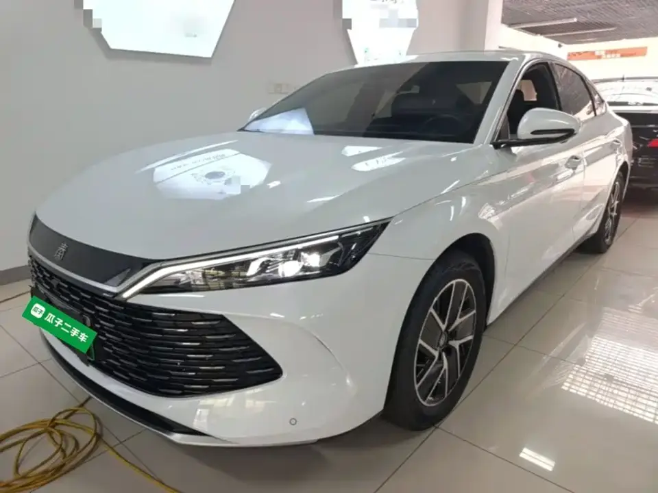 BYD Qin L DM-i 120KM Leading 2025
