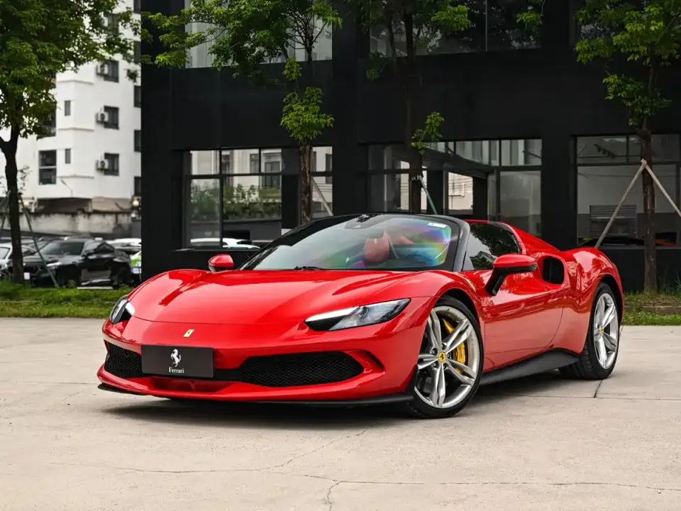 Ferrari 296 3.0T V6 GTS 2025