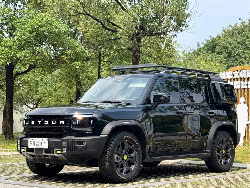 Jetour Traveler 2.0T 4WD Cross PRO Entertainment Edition 2024