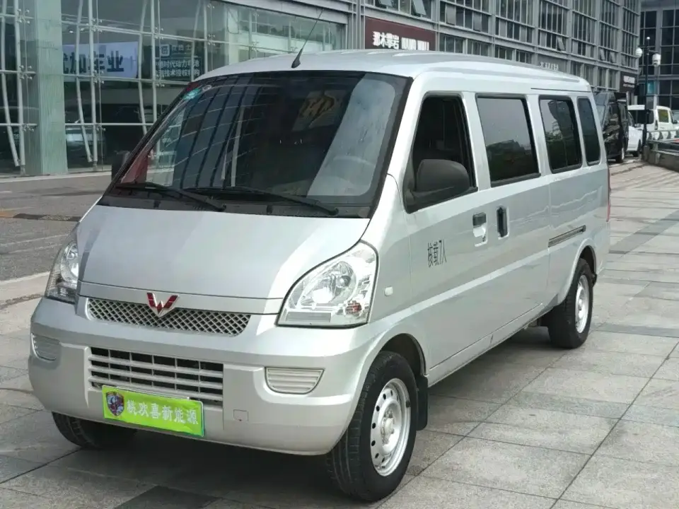 Wuling Motors Wuling Rongguang EV Basic Passenger Vehicle EVE Battery 2022