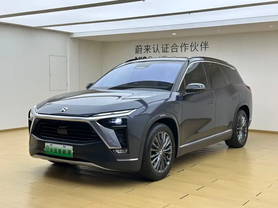 NIO ES8 580KM 6-Seater 2022