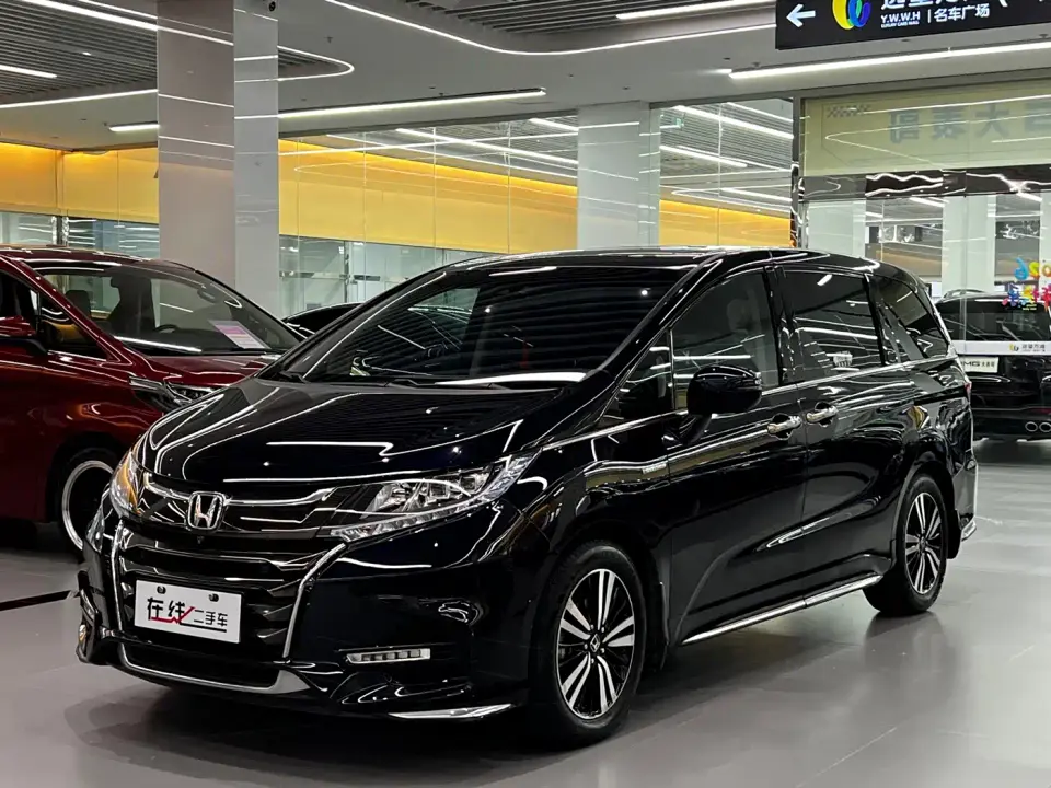 Honda Odyssey 2.0L Sharp Ultimate Edition 2019