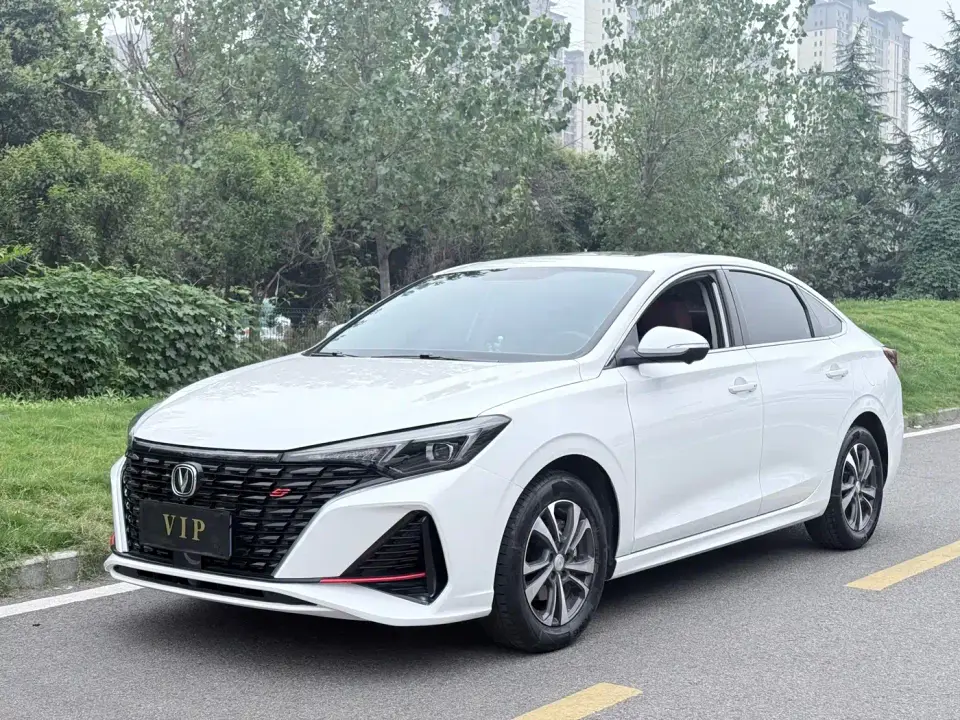 Changan Eado PLUS Blue Whale NE 1.4T GDI DCT Premium Edition 2022