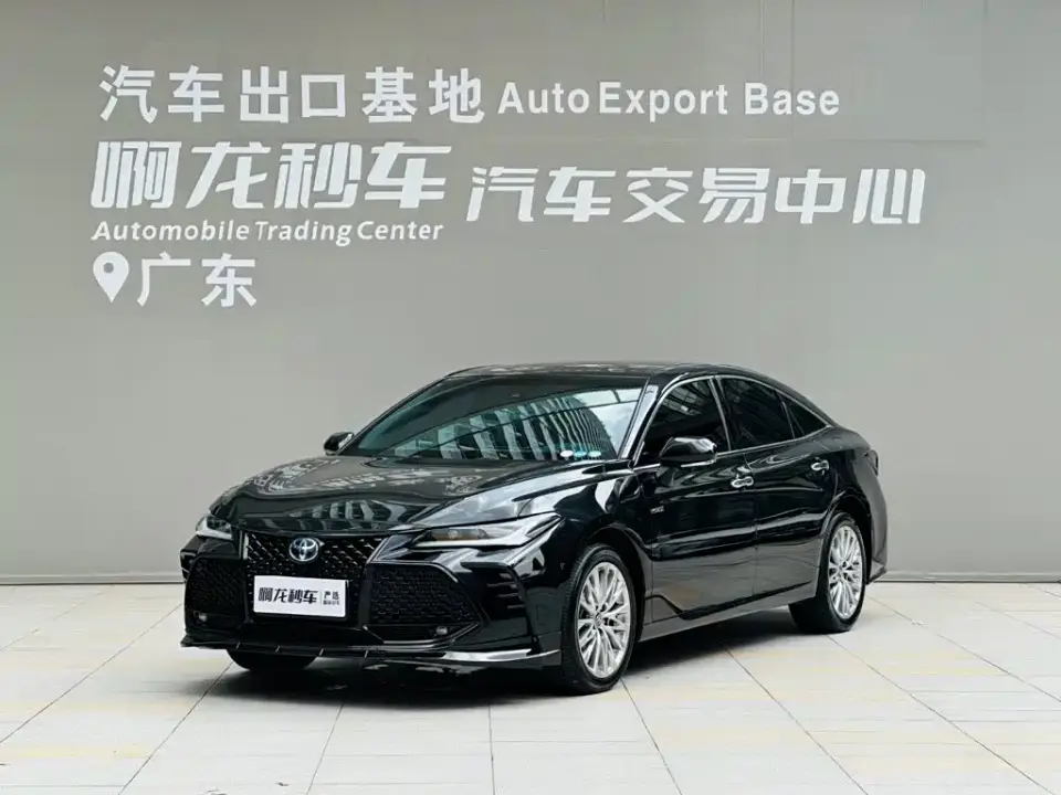 Toyota Avalon Hybrid 2.5L XLE Premium Edition 2023