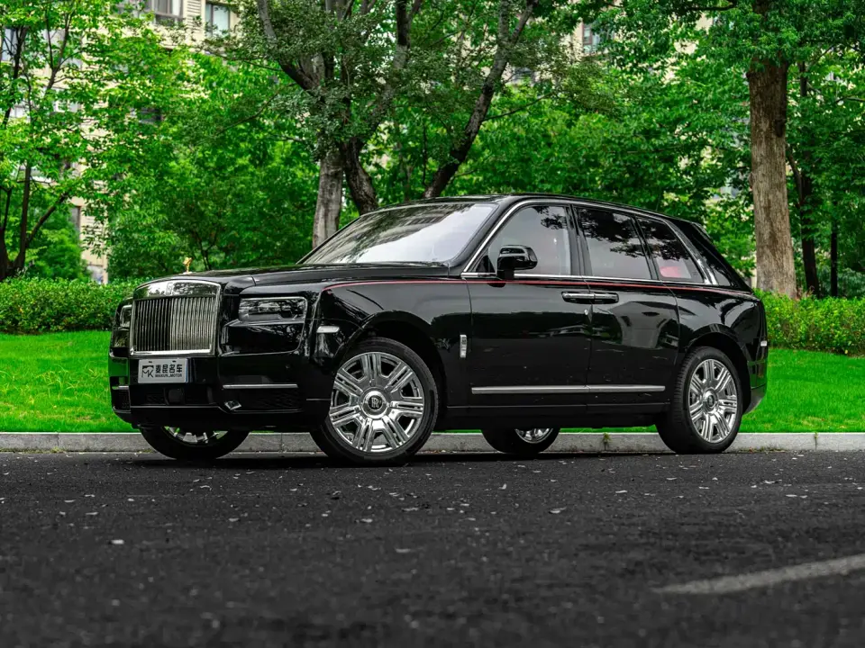 Rolls-Royce Cullinan 4-Seater 2024