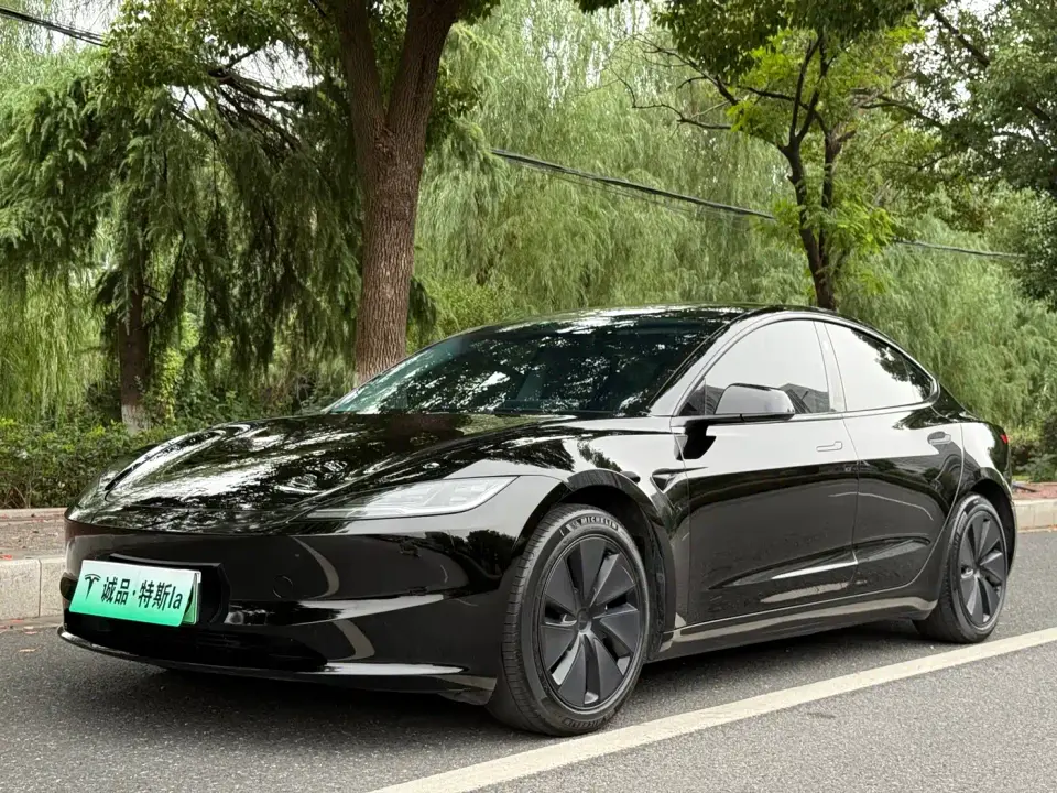 Tesla Model 3 Rear-Wheel Drive 2024