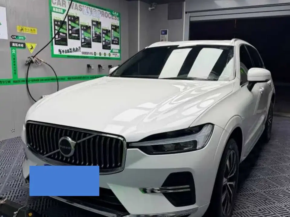Volvo XC60 B5 AWD Smart Luxury Edition 2023