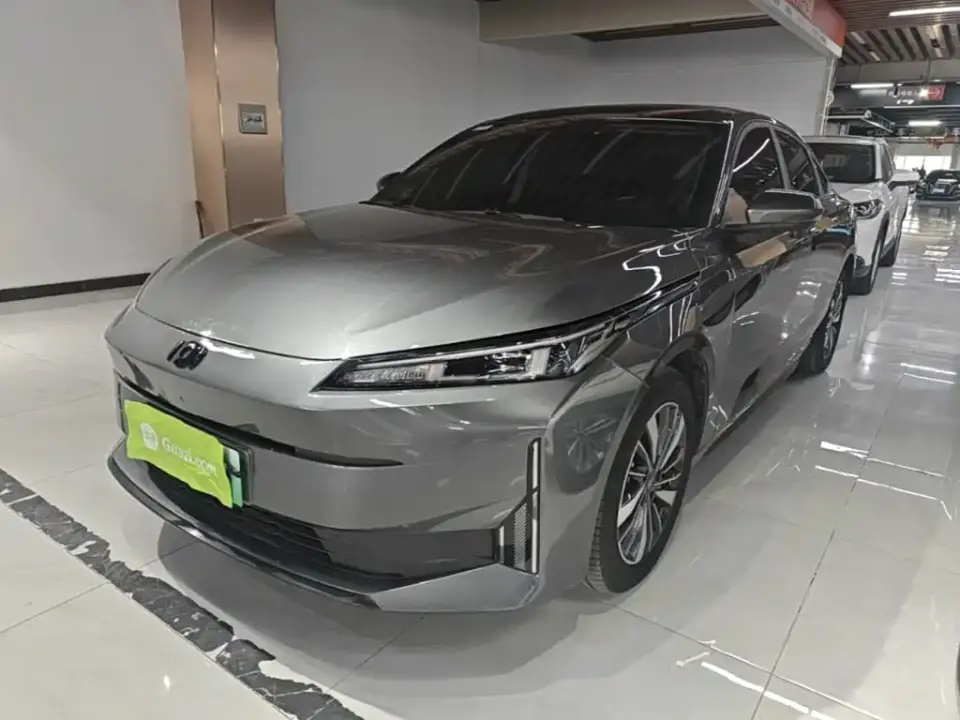 Changan Qiyuan A05 Deluxe Edition 70 Surpass 2024