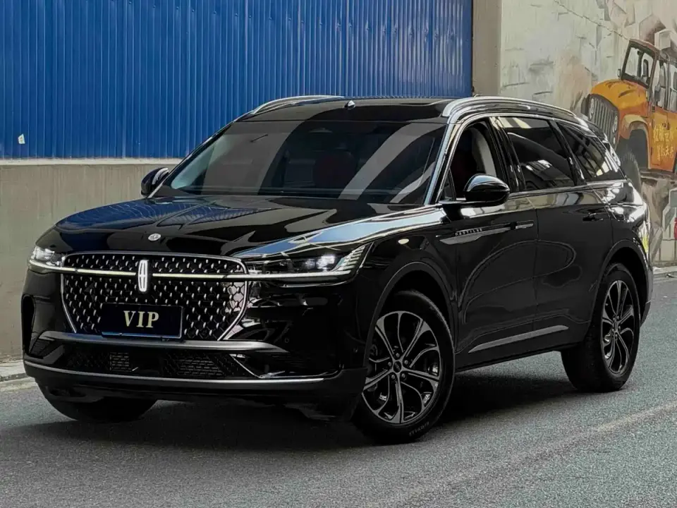 Lincoln Nautilus 2.0T 4WD Prestige Edition 2024