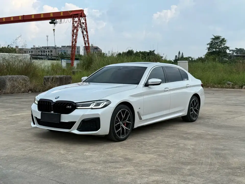 BMW 5 Series Model Third Facelift 530Li Premium M Sport Package 2023