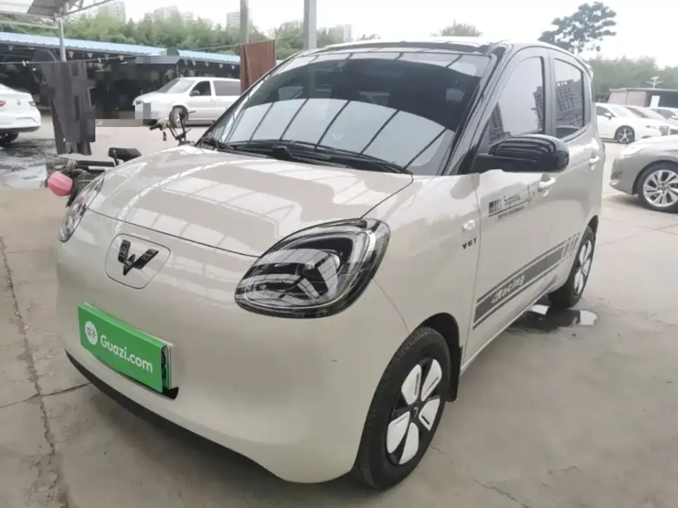 Wuling Motors Hongguang MINIEV 4-Door Advanced 2025