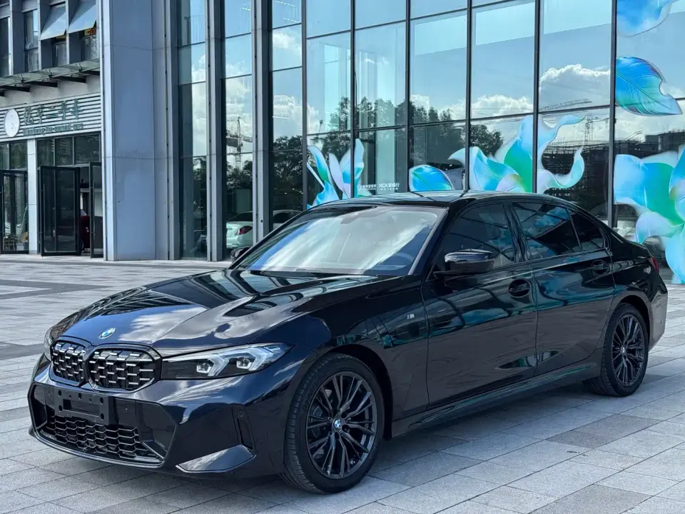 BMW 3 Series 325Li M Sport Black Night Package 2023