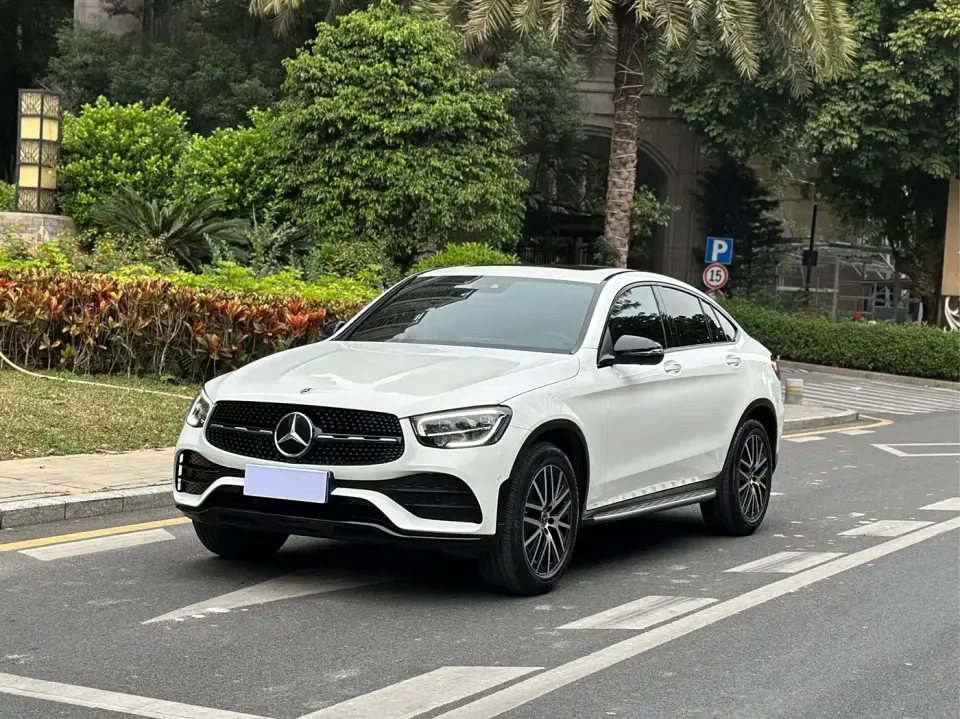 Mercedes-Benz GLC Coupe GLC 300 4MATIC Coupe SUV 2021
