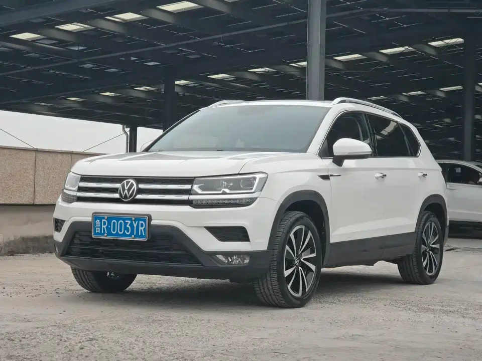 Volkswagen Tharu 280TSI FWD Luxury Edition 2022