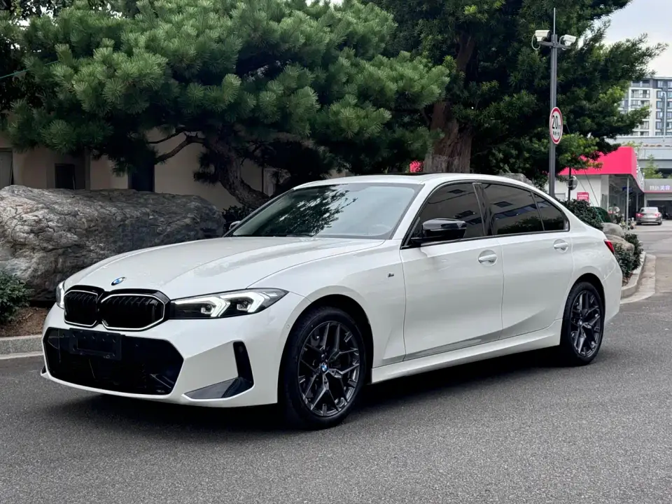 BMW 3 Series 330Li M Sport Night Edition 2024