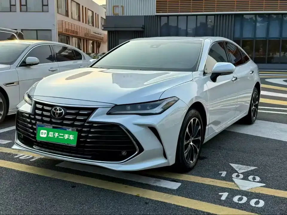 Toyota Avalon 2.0L Luxury Edition 2024