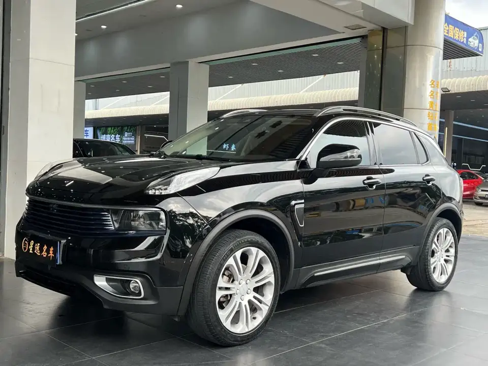 Lynk & Co 01 2.0T 2WD Pro Edition China V 2020