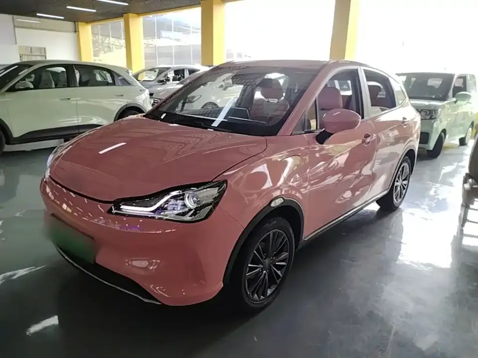 Neta Nezha V Trend 400 Lite Pink Custom Edition 2022