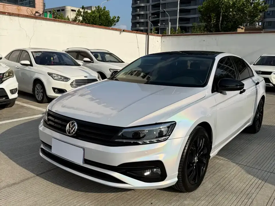 Volkswagen Lamando 280TSI DSG Luxury Phantom Edition 2020