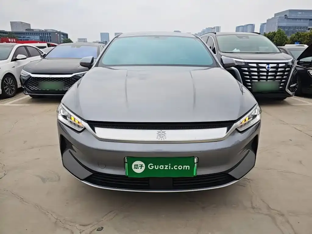 BYD Qin PLUS Glory Edition EV 510KM Leading 2024 — фото 3