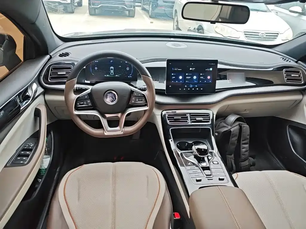 BYD Qin PLUS Glory Edition EV 510KM Leading 2024 — фото 6