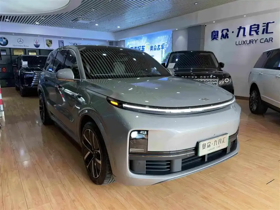 Li Auto Li Xiang L9 Model Pro 2023