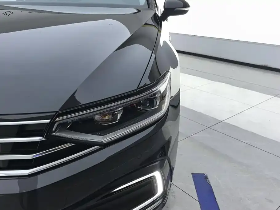Volkswagen Magotan GTE Plug-in Hybrid GTE Luxury 2024 — фото 5