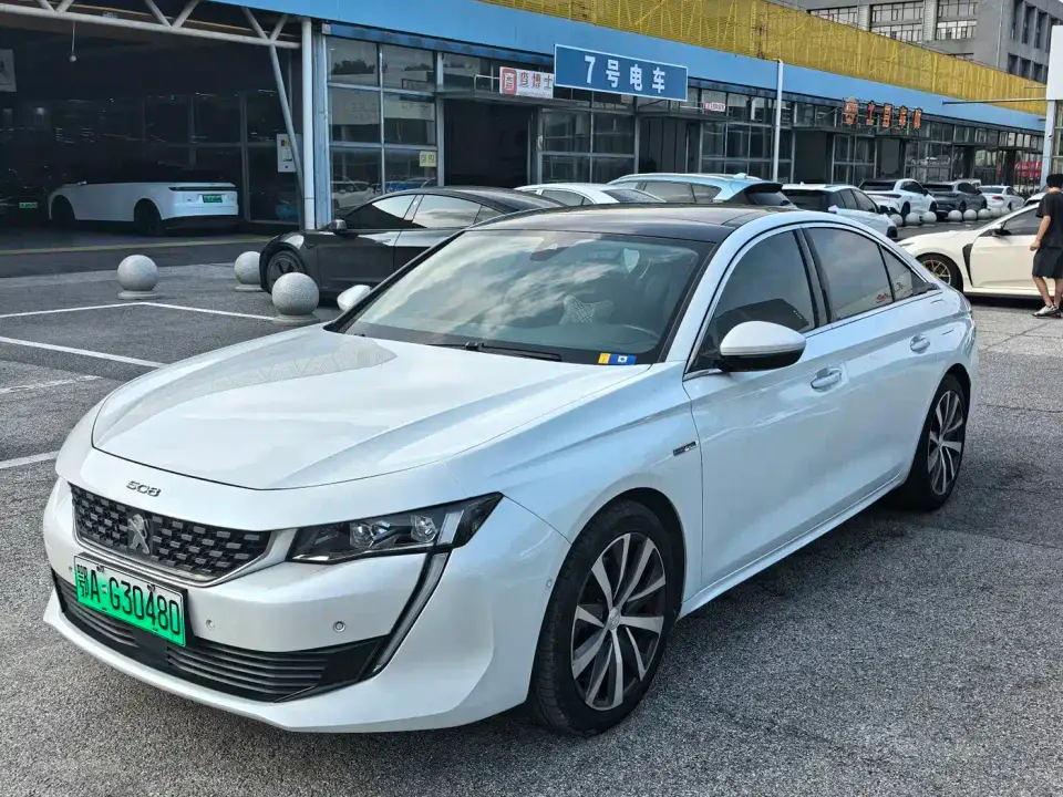 Peugeot 508L PHEV 1.6T PHEV Technology Edition 2021